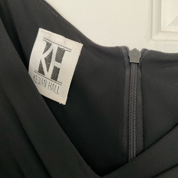 Full length black gown, mermaid style, size 10 - Picture 4 of 4